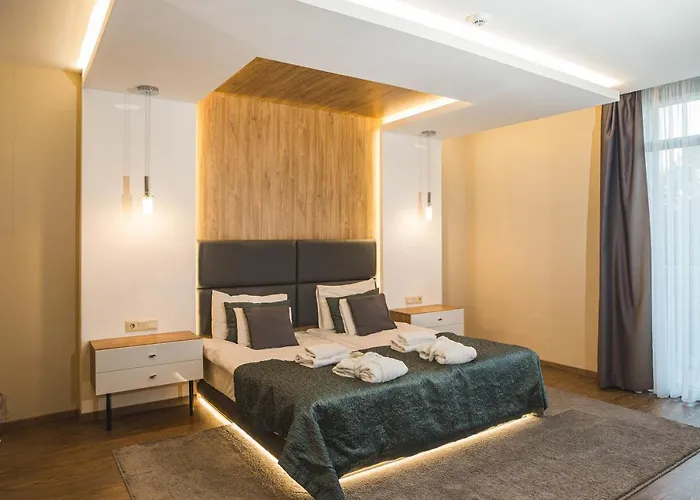 Hotel Zena Beauty & Shopping Center