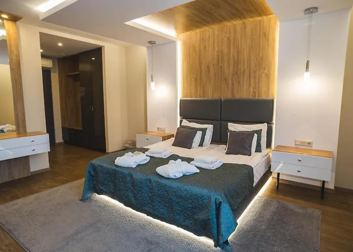 Hotel Zena Beauty & Shopping Center