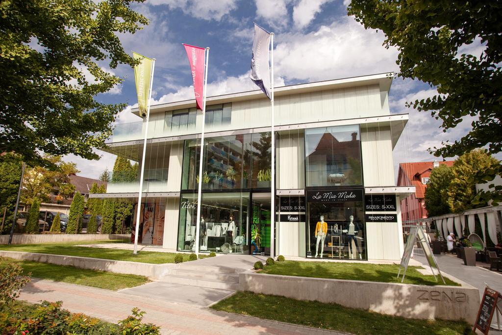 Hotel Zena Beauty & Shopping Center 4*