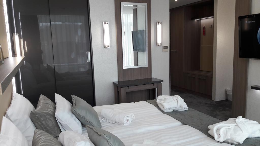 Hotel Zena Beauty & Shopping Center Heviz